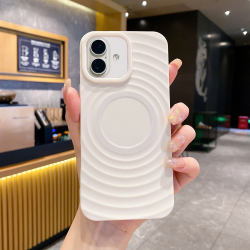  Magnetic TPU Case with Corrugated Pattern for iPhone 16 - White