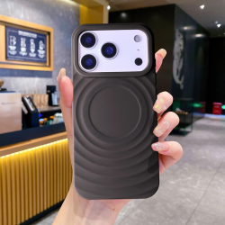 apple iphone 17 pro case black